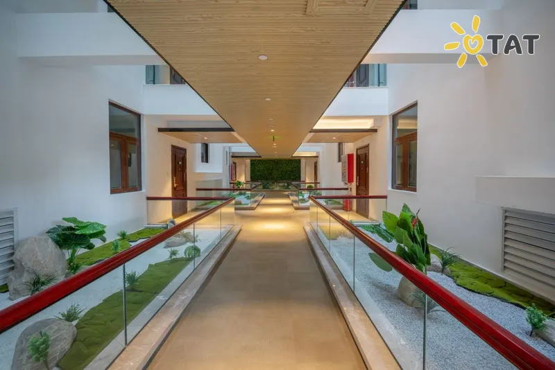 Фото отеля Argyle Yalong Bay Resort 4* о. Хайнань Китай экстерьер и бассейны