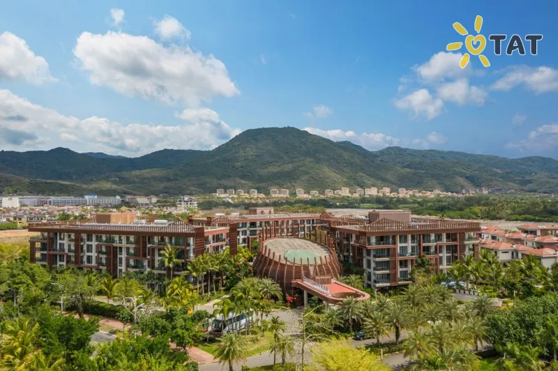 Фото отеля Argyle Yalong Bay Resort 4* о. Хайнань Китай экстерьер и бассейны