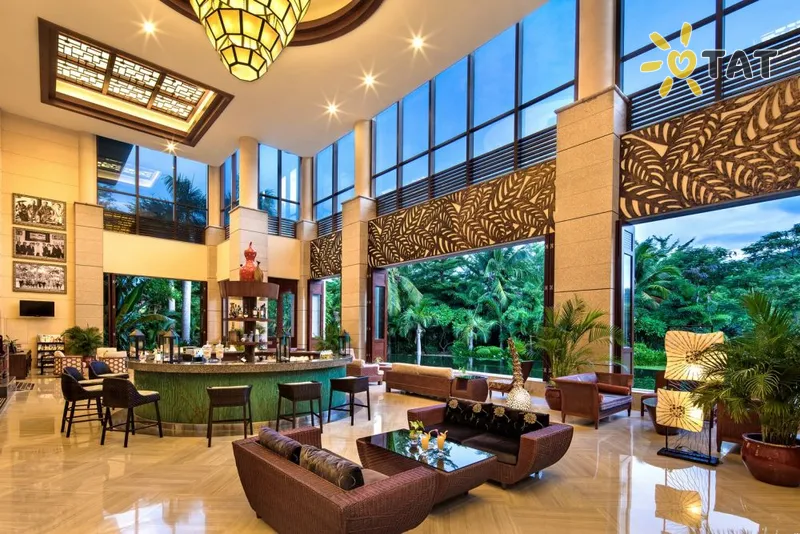 Фото отеля Luhuitou State Guesthouse & Resort 5* о. Хайнань Китай лобби и интерьер
