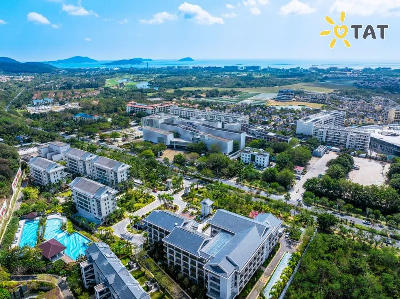 Фото отеля Sanya Yalong Bay 99 Resort 4* о. Хайнань Китай экстерьер и бассейны