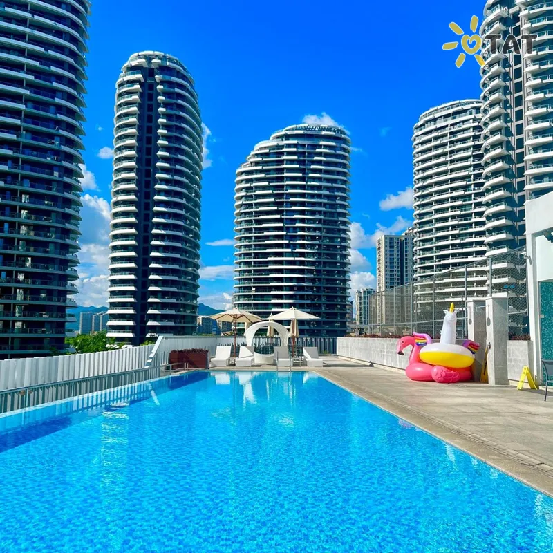 Фото отеля Hilton Garden Inn Sanya 5* о. Хайнань Китай экстерьер и бассейны