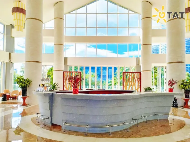 Фото отеля Mingshen Golf & Bay Resort Sanya 4* о. Хайнань Китай лобби и интерьер