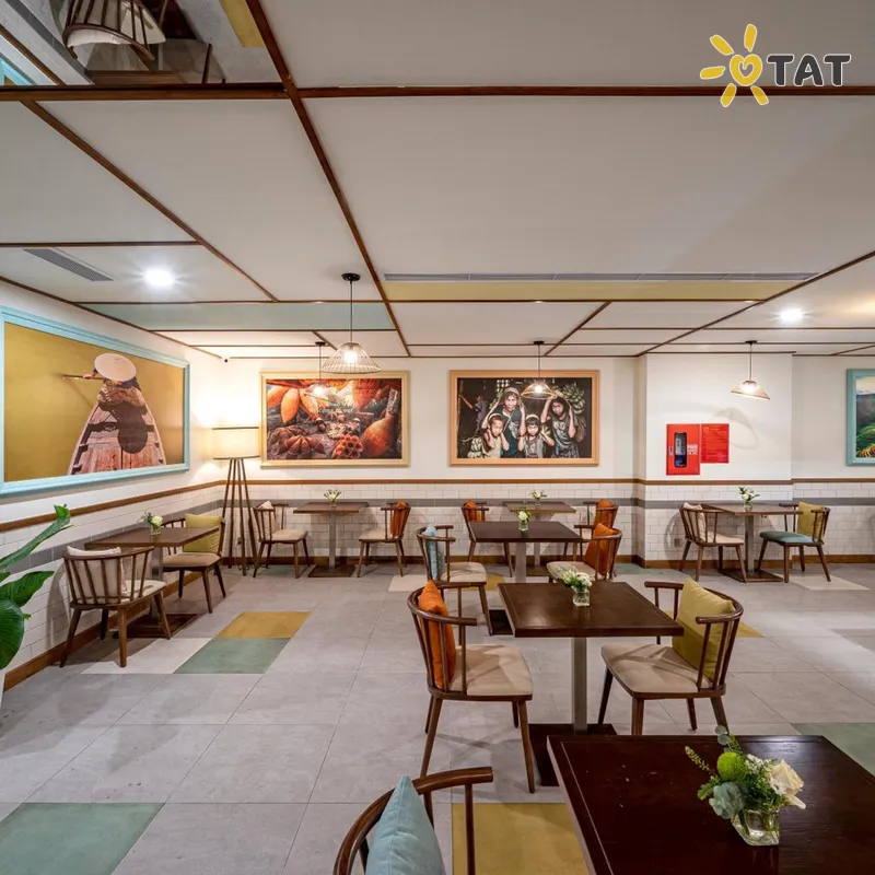 Фото отеля Icon Saigon Hotel 4* Хошимин Вьетнам бары и рестораны