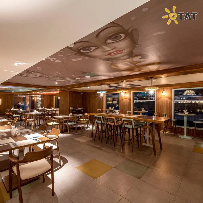 Фото отеля Icon Saigon Hotel 4* Хошимин Вьетнам бары и рестораны