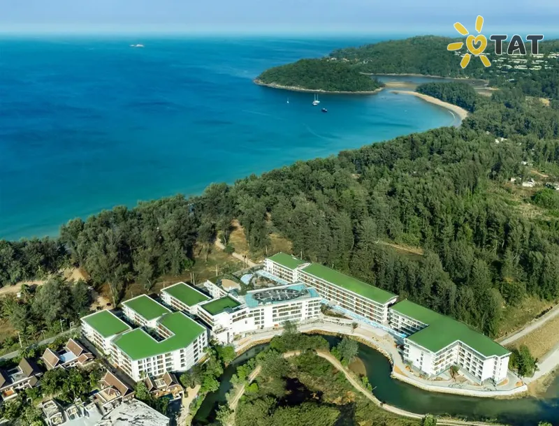 Фото отеля Kora Beach Resort Phuket 5* о. Пхукет Таиланд экстерьер и бассейны