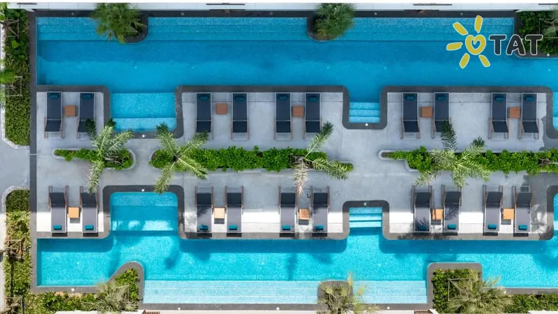 Фото отеля Kora Beach Resort Phuket 5* о. Пхукет Таиланд экстерьер и бассейны