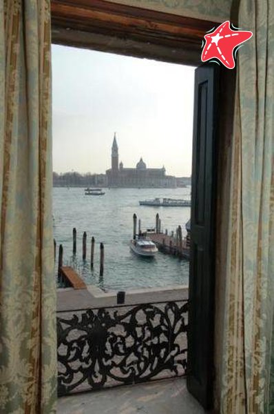 hotel-photo