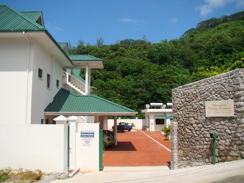 Горящий тур в Hanneman Holiday Residence 3☆ Сейшельские о-ва, о. Маэ