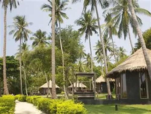 Haadtien Beach Resort