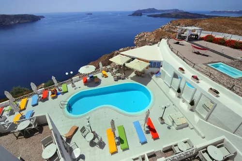 Artemis Suites Caldera