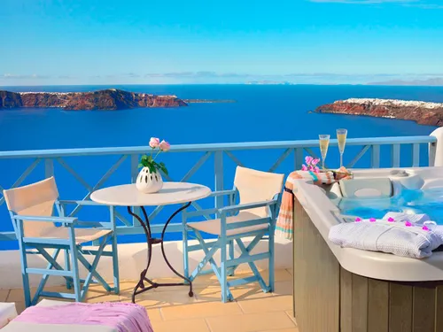 Absolute Bliss Imerovigli Suites