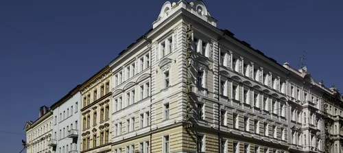 Alqush Downtown Hotel