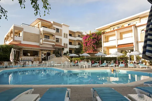 KASSANDRA Family ApartHotel