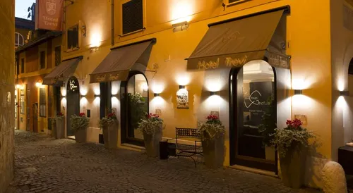 Paskutinės minutės kelionė в Trevi Hotel 3☆ Italija, Roma