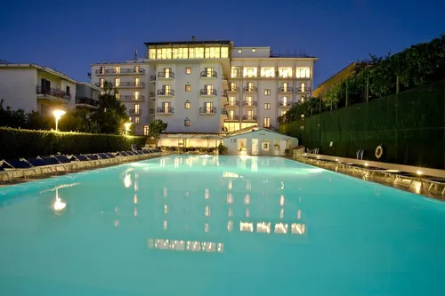 Paskutinės minutės kelionė в Grand Flora Hotel 4☆ Italija, Sorentas