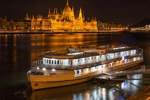 Горящий тур в Grand Jules Boat Hotel 3☆ Ungārija, Budapešta