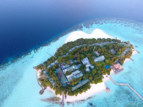 Гарячий тур в Eriyadu Island Resort 4☆ Мальдіви, Північний Мале Атол