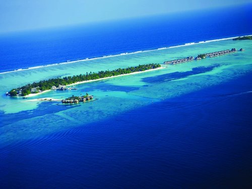 Гарячий тур в Four Seasons Resort Maldives at Kuda Huraa 5☆ Мальдіви, Північний Мале Атол