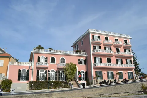 Paskutinės minutės kelionė в Piccolo Lido Hotel 3☆ Italija, Bordighera