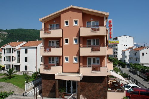 Kelionė в Fineso Garni Hotel 4☆ Juodkalnija, Budva