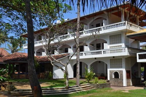 Гарячий тур в Sri Gemunu Beach Resort 3☆ Шрі Ланка, Унаватуна