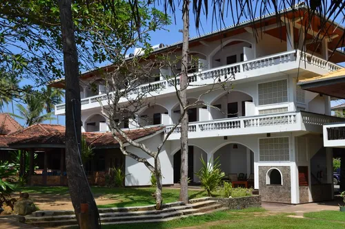 Тур в Sri Gemunu Beach Resort 3☆ Шри-Ланка, Унаватуна