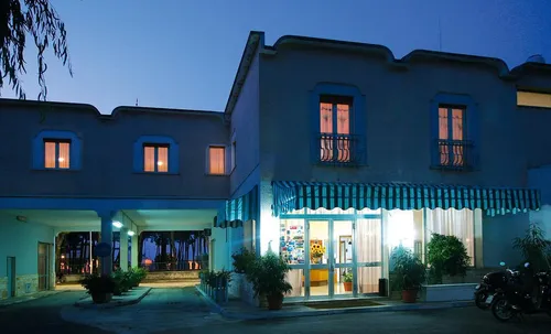 Тур в La Pineta Hotel 3☆ Італія, Калабрія