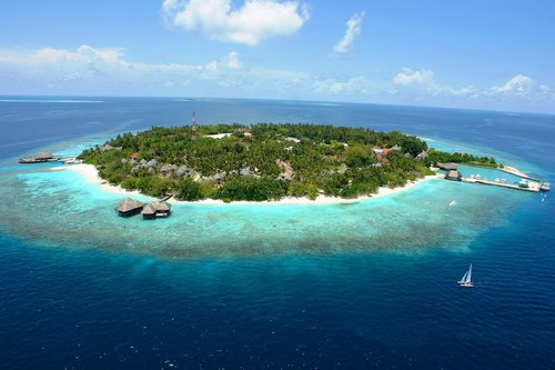 Тур в Bandos Island Resort & Spa 4☆ Мальдіви, Північний Мале Атол