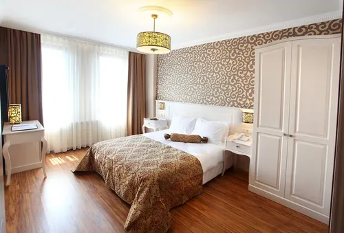Pera Orient Suites