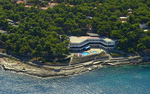 Тур в Adriatiq Resort Fontana Comfort Apartments 2☆ Хорватия, о. Хвар