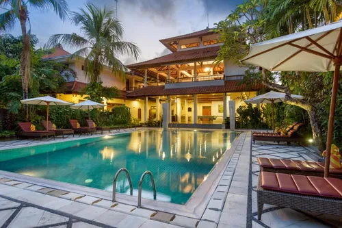 Горящий тур в Puri Raja Hotel 4☆ Индонезия, Кута (о. Бали)