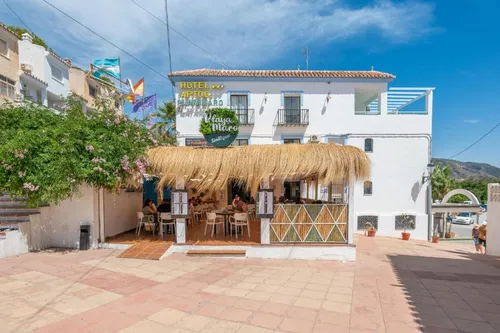 Apartahotel Playamaro by Dorobe