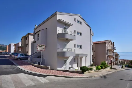 Горящий тур в Vujcic Apartaments 3☆ Хорватия, Макарска