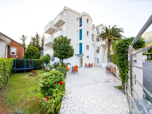 Тур в Lazovic Villa 4☆ Melnkalne, Budva