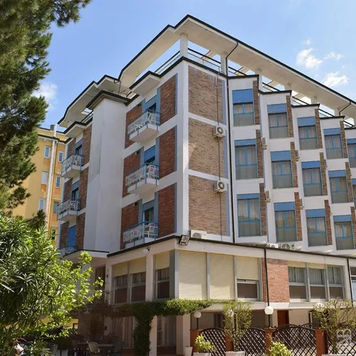 Горящий тур в Admiral Hotel 1☆ Италия, Равенна