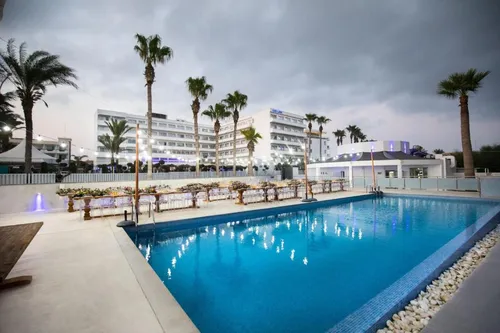 Tasia Maris Beach Hotel