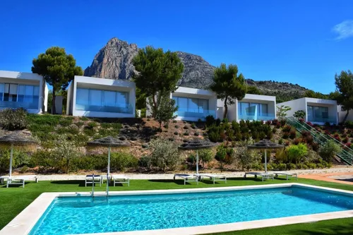 Nature Suites Puig Campana