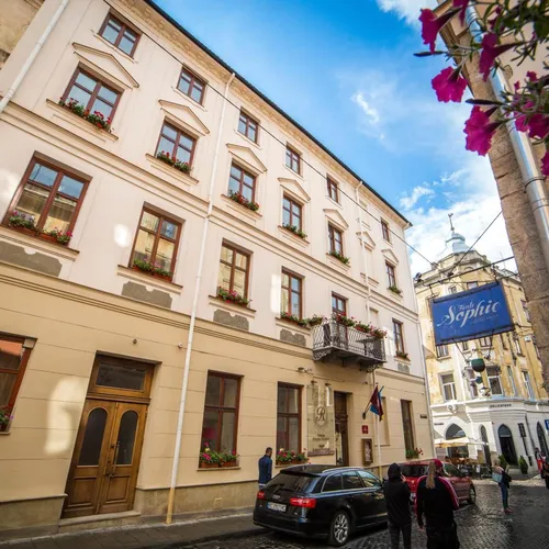 Oптіма Колекція Медіваль