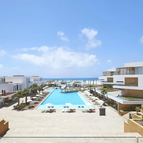 The G Seashell Resort