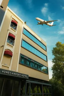 Homey Airport Hotel