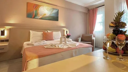 Casa De Levi̇ssi̇ Hotel Oludeni̇z