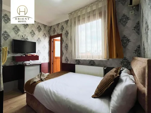 Orient Hotel