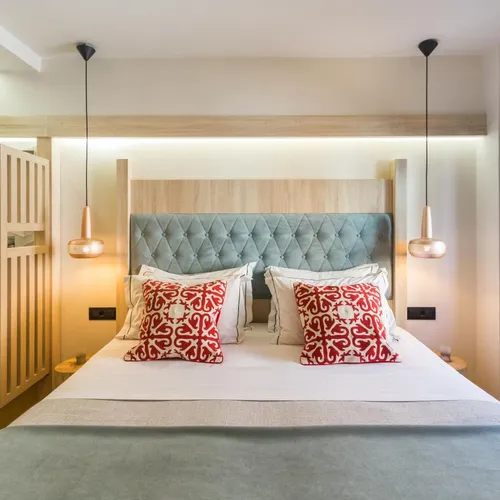 Cressa Suites