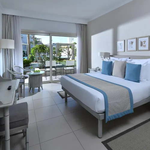 JAZ Elite Casa Del Mar Beach