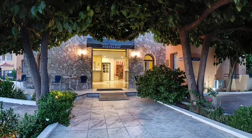 Nostalgie Studios & Apartments