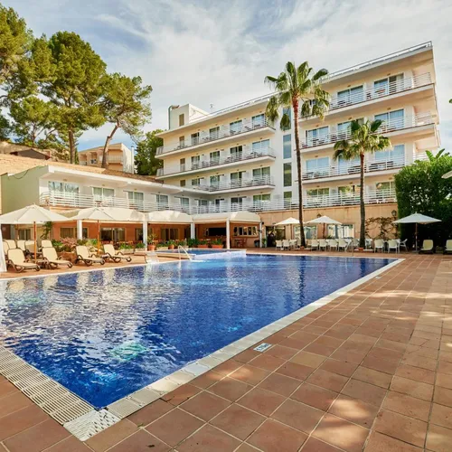 ROC Oberoy Hotel