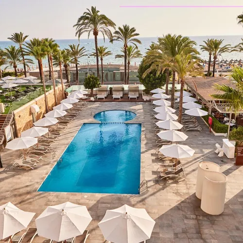 Playa Golf Hotel