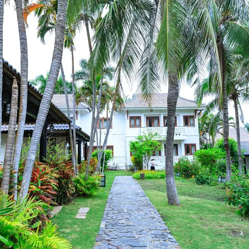 Silver Beach Resort Ke Ga