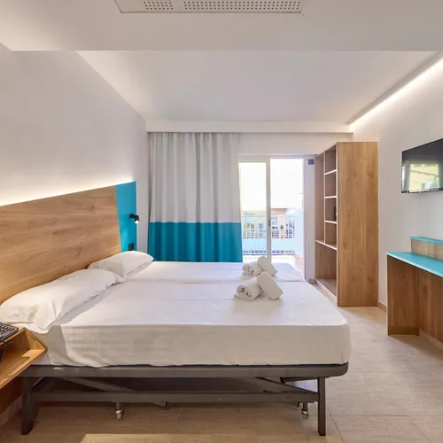 Ahoi! Urban Beach Hotel