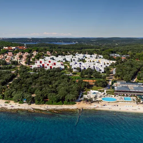 Amarin Apartments